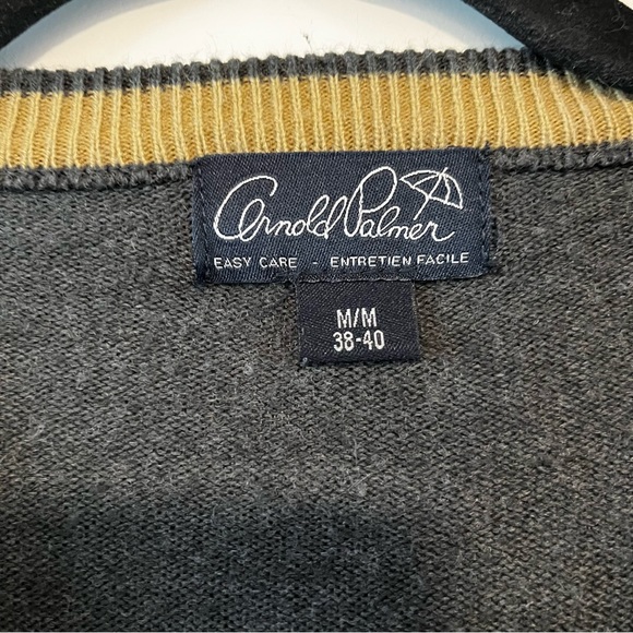 Arnold Palmer | Grandpa Sweater - Picture 11 of 13